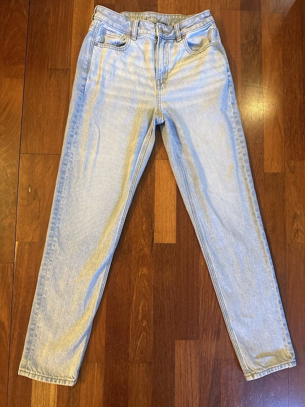 American Eagle Strigid Jeans Women’s 4R Light Wash Straight High Rise Straight